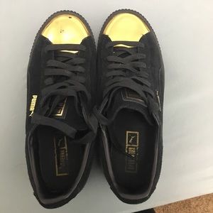 VELVET FENTY BY RIHANNA